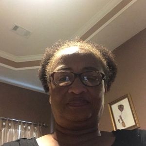 Meet your Posher, Debra